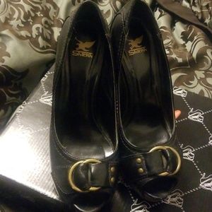Shiekh heels